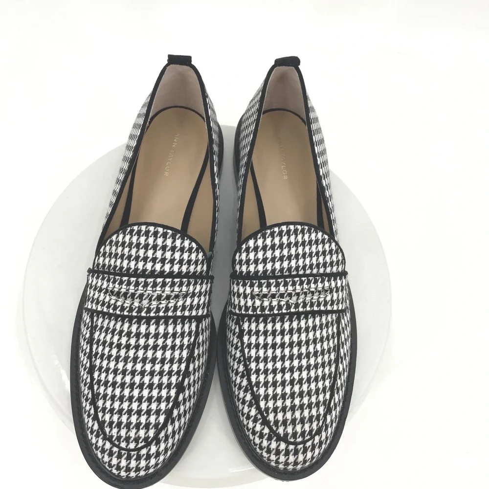 Ann Taylor Houndstooth Loafers Flats Size‎ 10M Black White Woven Fabric PRISTINE